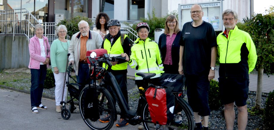 Radtour startet vor dem Rathaus